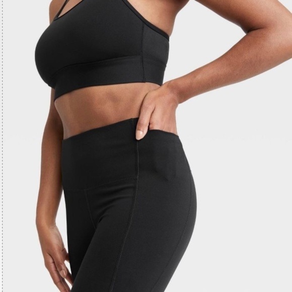 All In Motion Black Brushed Sculpt High-Rise Crop Leggings, Size Small - Picture 1 of 8